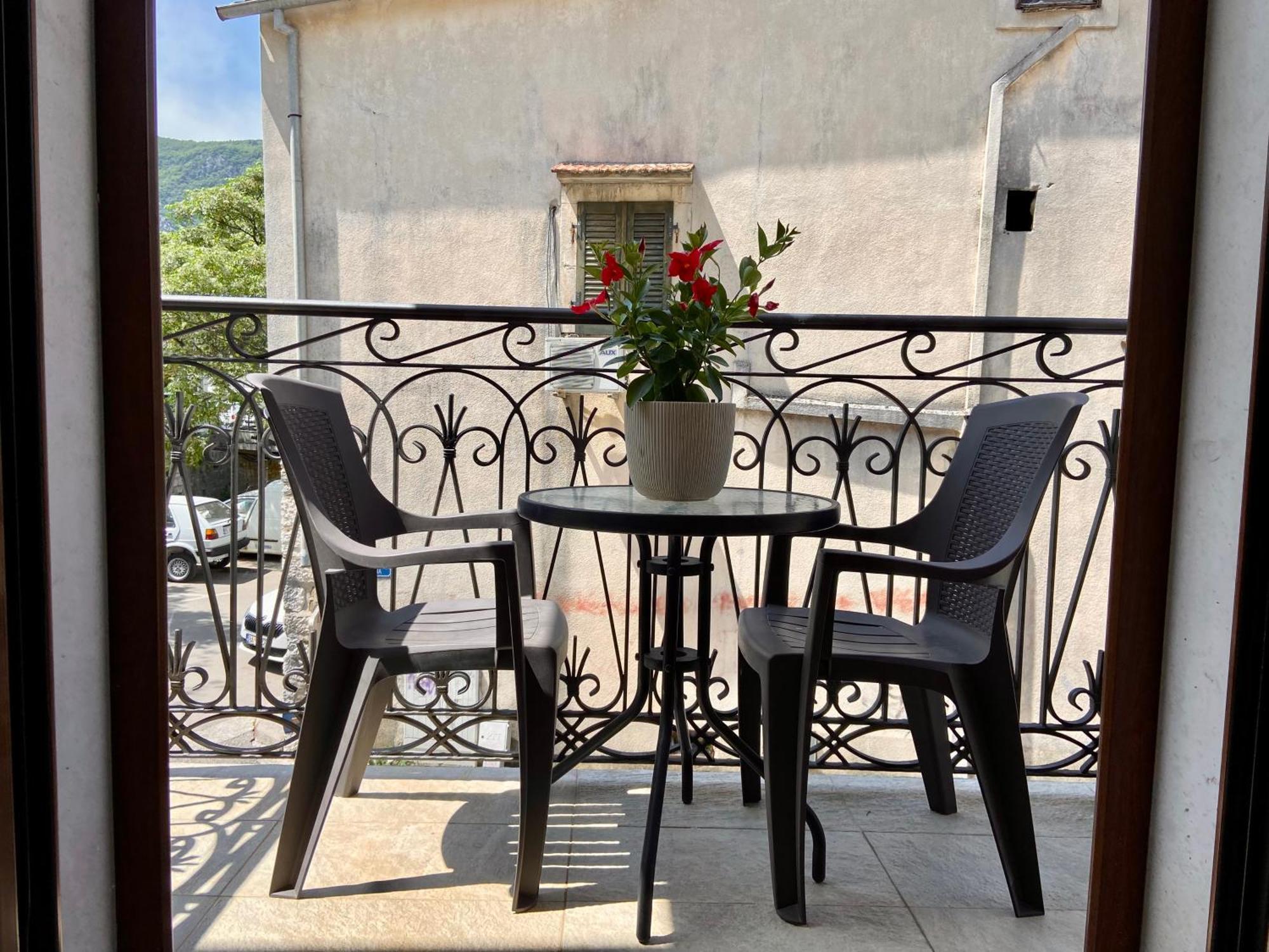 Fiumera Kotor Apartment エクステリア 写真