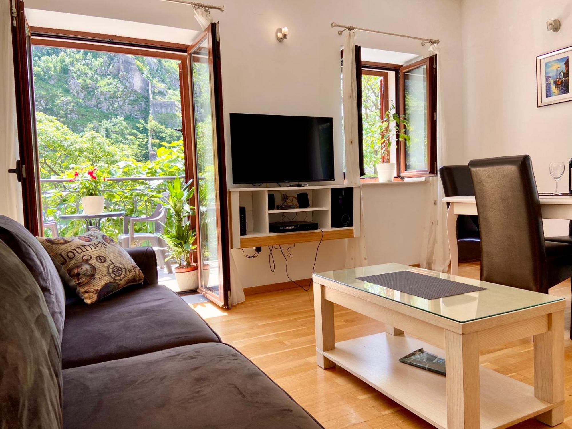 Fiumera Kotor Apartment エクステリア 写真