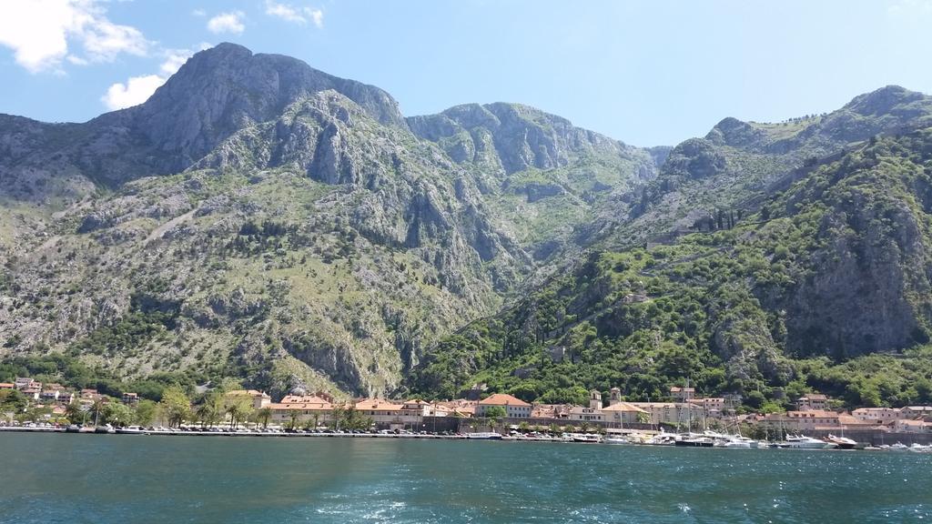 Fiumera Kotor Apartment エクステリア 写真
